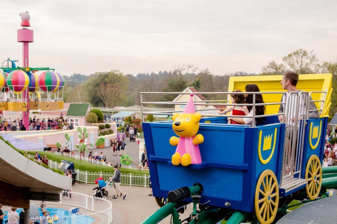 Travel  World's first theme park for preschoolers: Peppa Pig