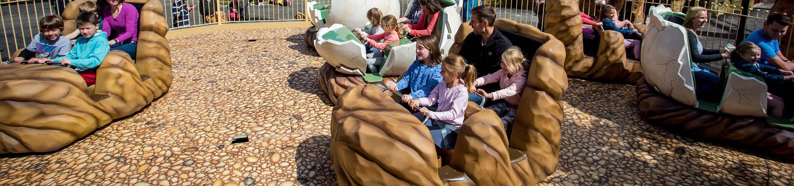 Boulder Dash and Dinosaur Eggs Ride | Paultons Park